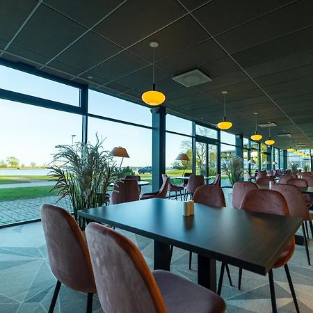 קורסארה Oe Seaside Suites & Spa מראה חיצוני תמונה